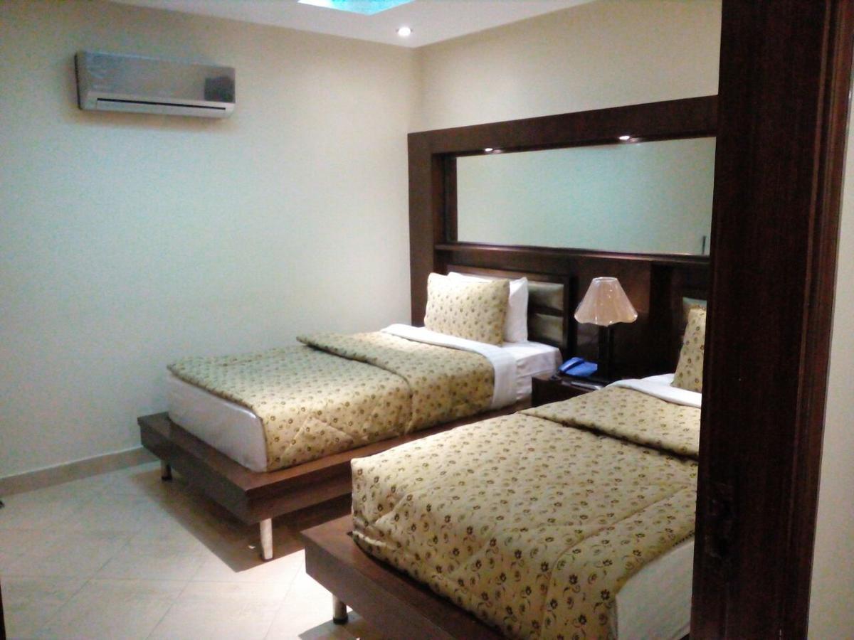 Bling Hotel International Multan Zewnętrze zdjęcie