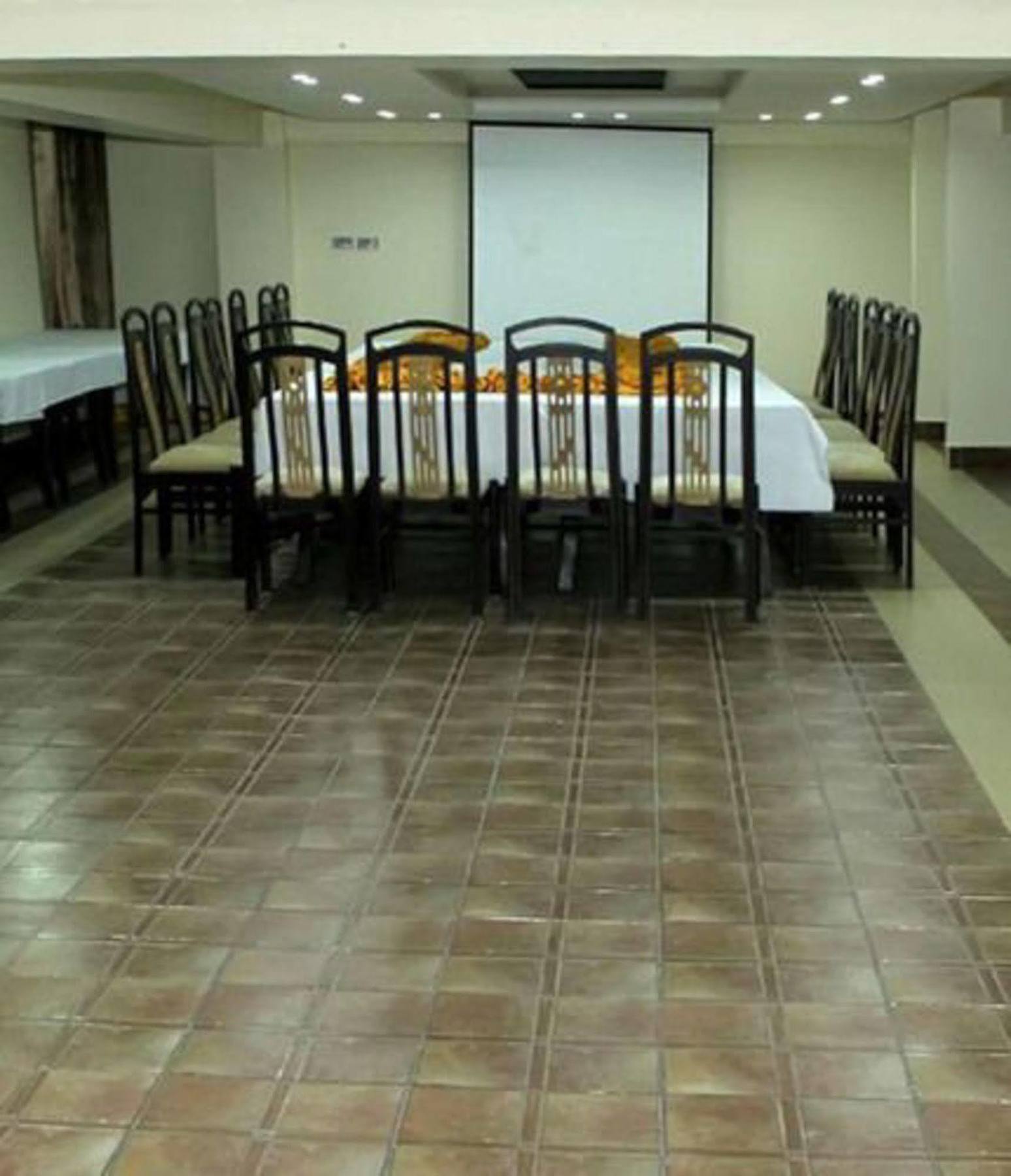 Bling Hotel International Multan Zewnętrze zdjęcie